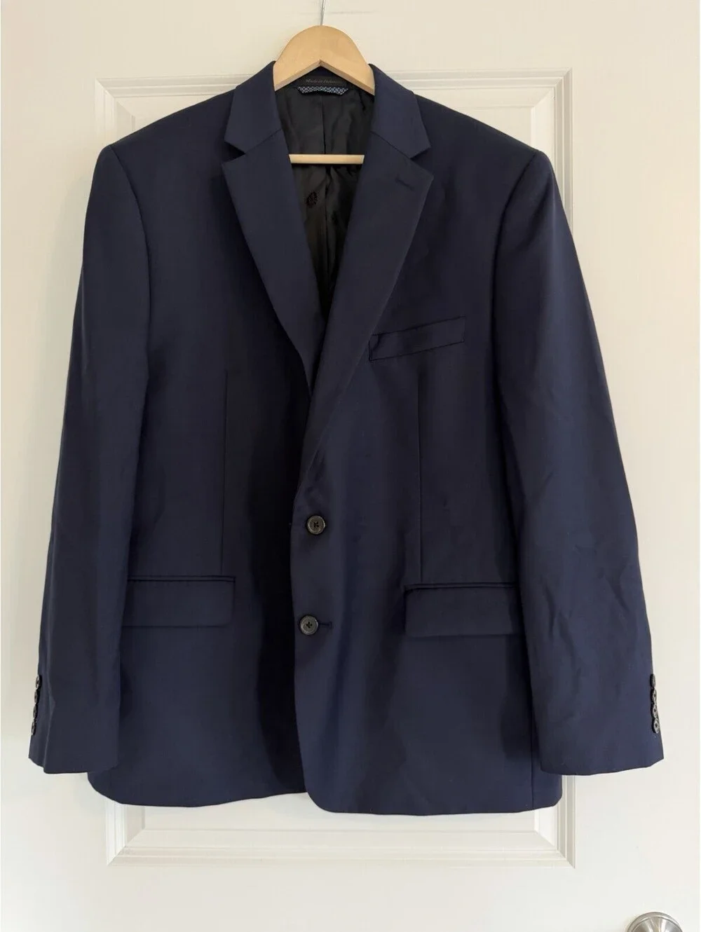 Lauren Ralph Lauren Navy Blue Blazer Size 46R Wool Blend Two Button Sport Coat